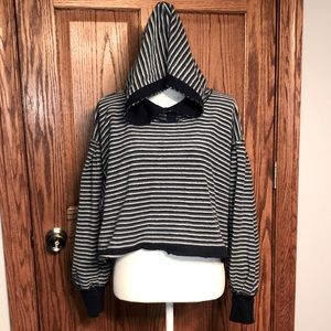 NEW LISTING!! Free People FP Movement  Crop Hoodie